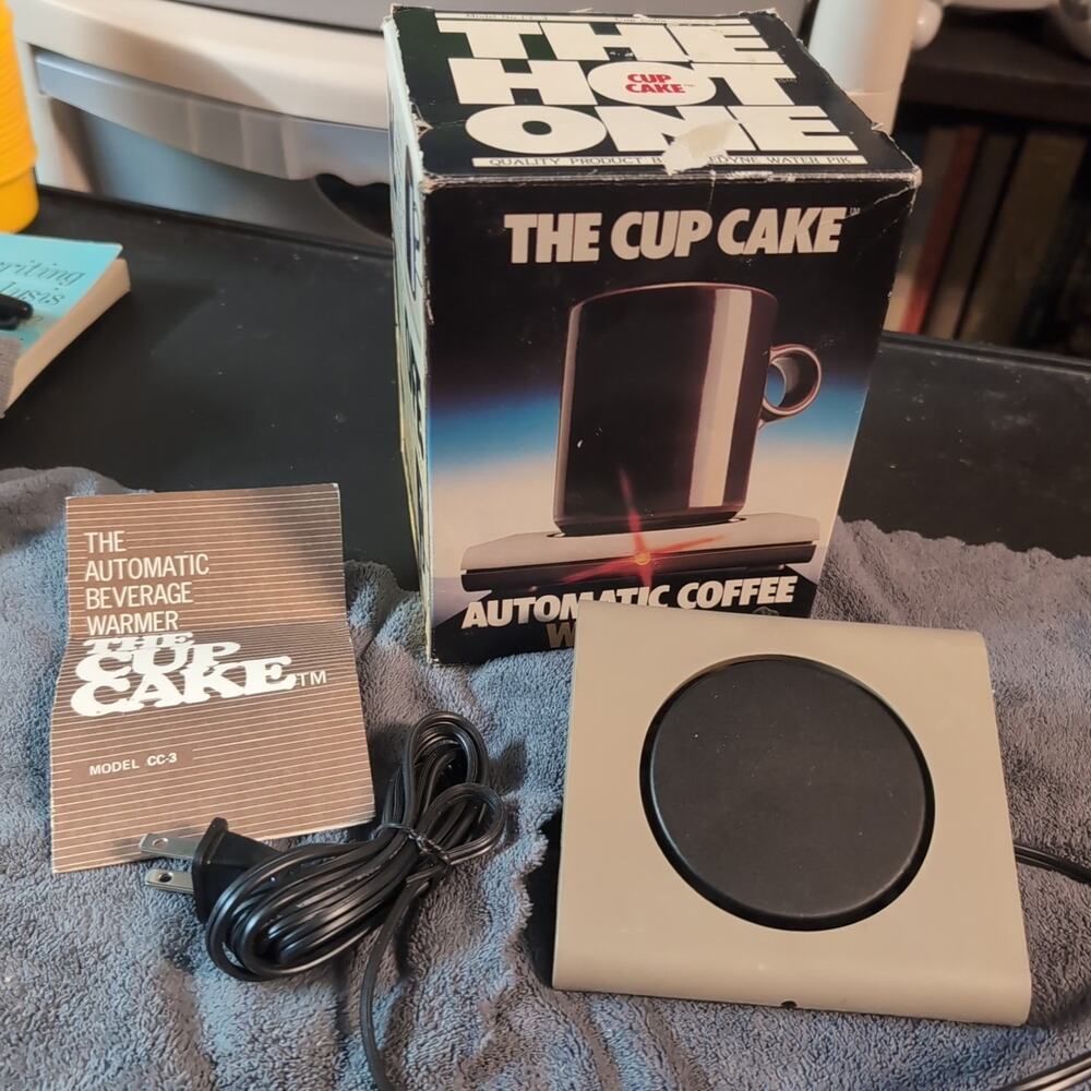 Vintage The CUP CAKE Automatic Beverage Coffee Warmer Model CC 3 Box Manual Incl